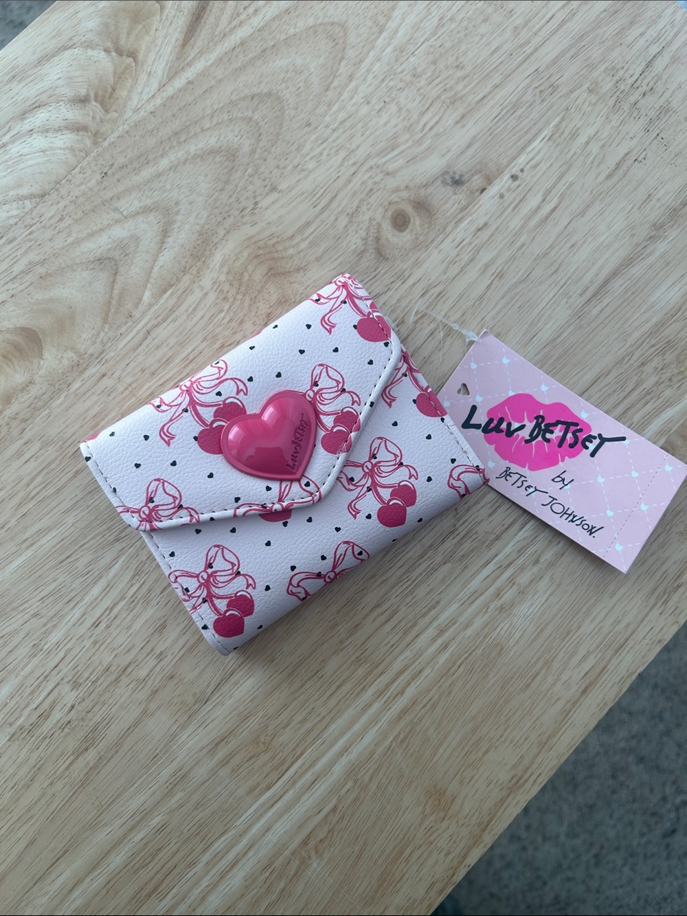 Betsey Johnson Pink Cherry Heart Compact Card Holder